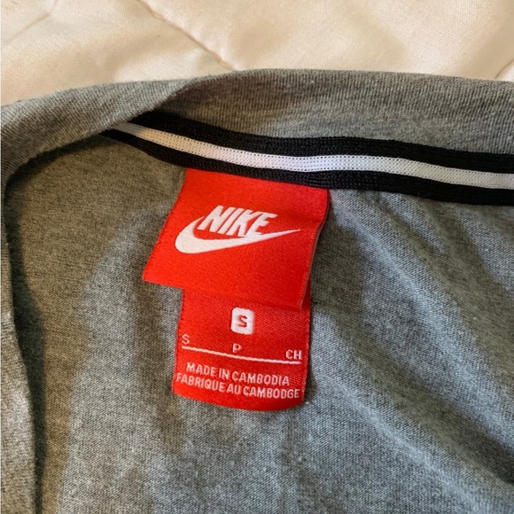 T-Shirt Bundle - Picture 3 of 8